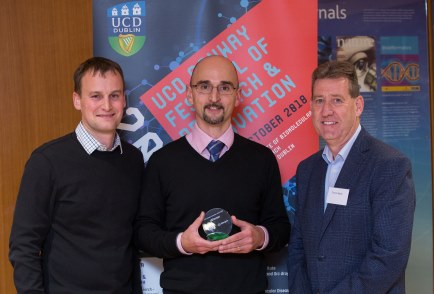 2018 UCD Allergan awardee, Nicky Bertollo with Eoin O'Cearbhaill, Francis Bates